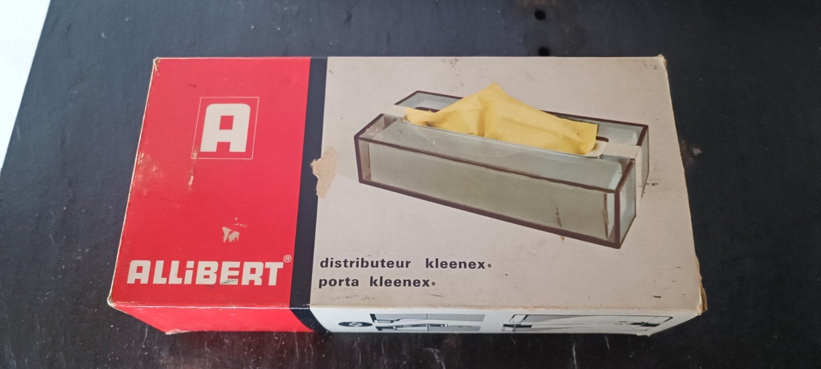 Tissue box, Huis en Inrichting, Badkamer | Badtextiel en Accessoires, Ophalen