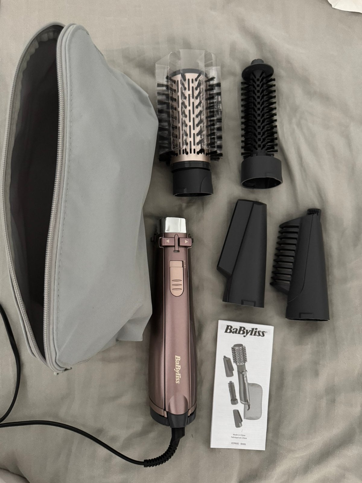 NIEUW BaByliss roterende fohnborstel, Ophalen, Zo goed als nieuw