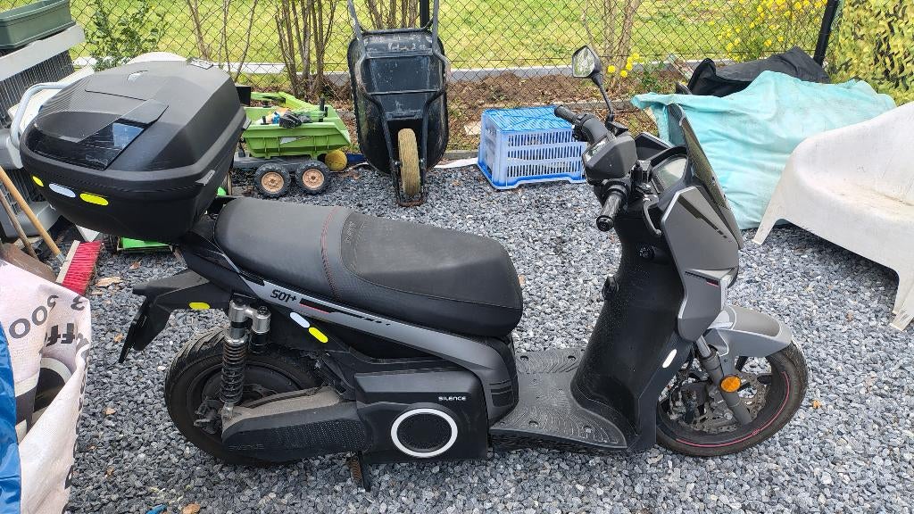 Silence S01+ – Electrische Motorscooter – Incl. Topkoffer, Motoren, Motoren | Overige merken, Scooter, Gebruikt, Particulier, 11 kW of minder