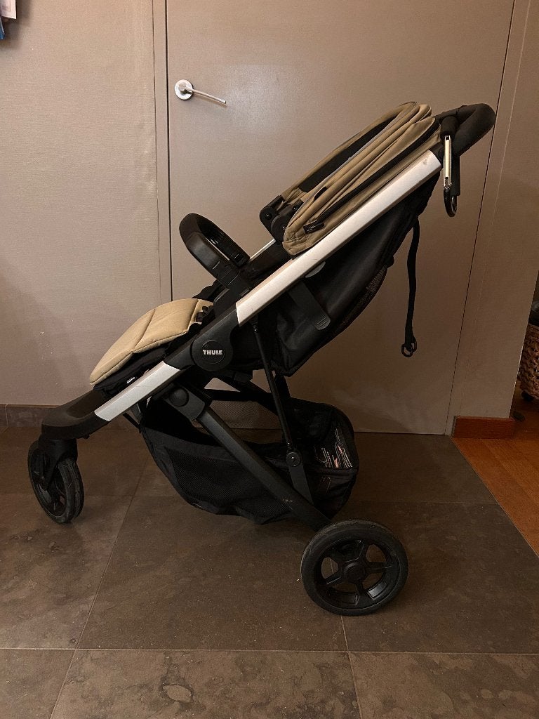 Thule spring 2, Kinderen en Baby's, Ophalen, Gebruikt, Overige merken, Regenhoes