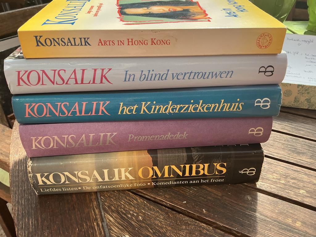 (5) boeken « Konsalik », Boeken, Romans, Ophalen, Zo goed als nieuw