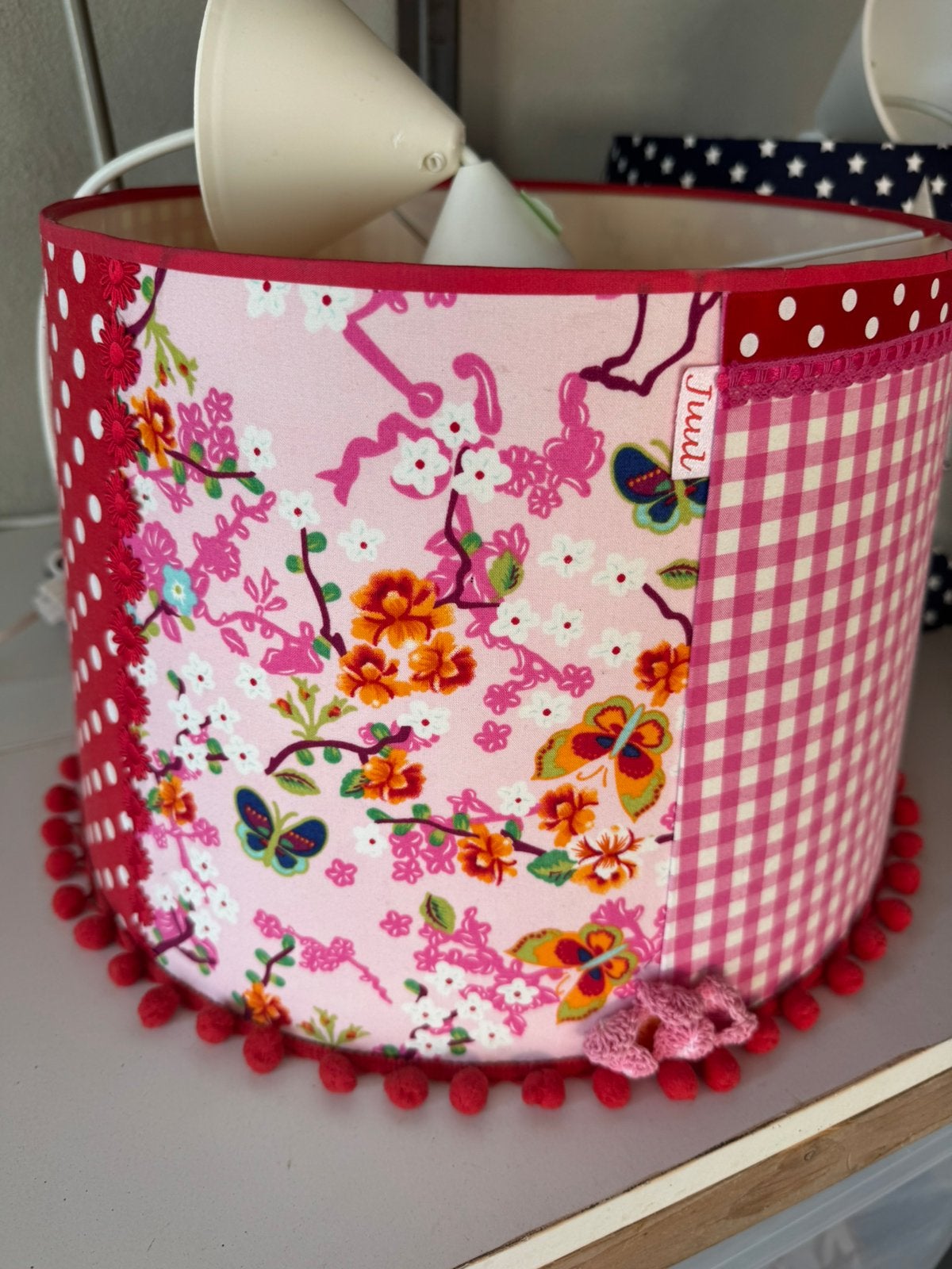 Leuke kinderlamp, Huis en Inrichting, Lampen | Lampenkappen, Ophalen, Gebruikt, Tafellamp, Rond