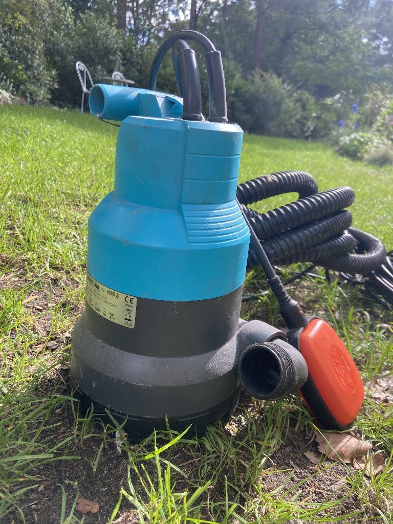 GARDENA 6000 S dompelpomp – 220W – 6000 l/u, Ophalen of Verzenden, Zo goed als nieuw, Vijverpomp