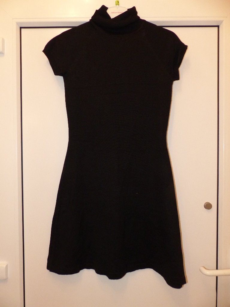 Trend One gebreid zwart jurkje - maat small, Kleding | Dames, Jurken, Zo goed als nieuw, Maat 36 (S), Zwart, Knielengte, Ophalen of Verzenden
