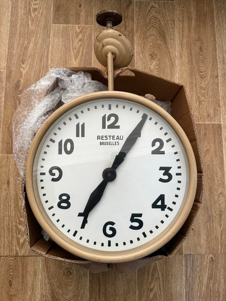 Ancienne Grande horloge de gare Bruxelles – 42 cm, Enlèvement ou Envoi, Comme neuf