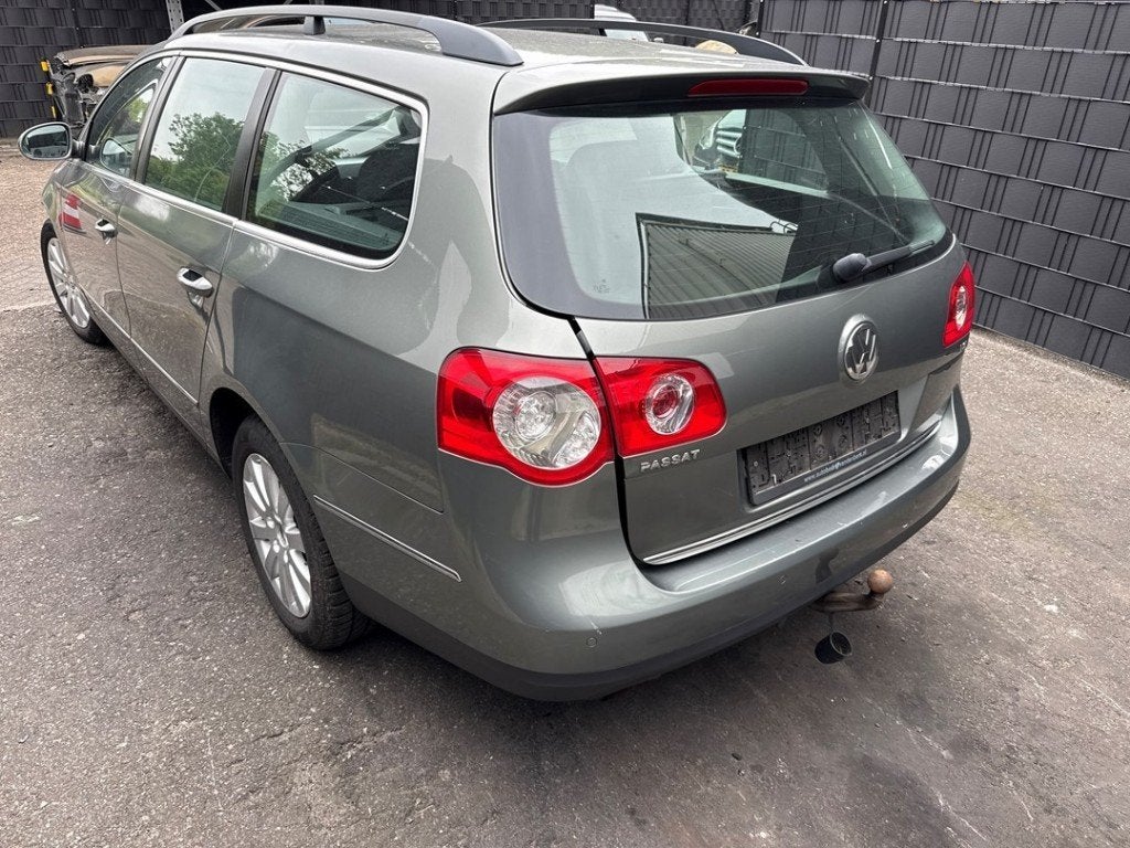 PARE-CHOCS ARRIÈRE Passat Variant (3C5) (|3C9807417E|), Arrière, Pare-chocs, Volkswagen, Volkswagen AG