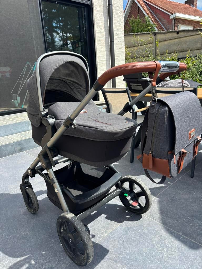 Silvercross kinderwagen grijs/bruin, Kinderen en Baby's, Kinderwagens en Combinaties, Gebruikt, Verstelbare duwstang, Ophalen