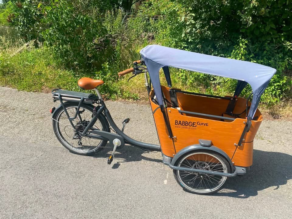 Electriche bakfiets babboe cube, Fietsen en Brommers, Fietsen | Bakfietsen, Gebruikt, 3 kinderen, Elektrisch, Schijfrem