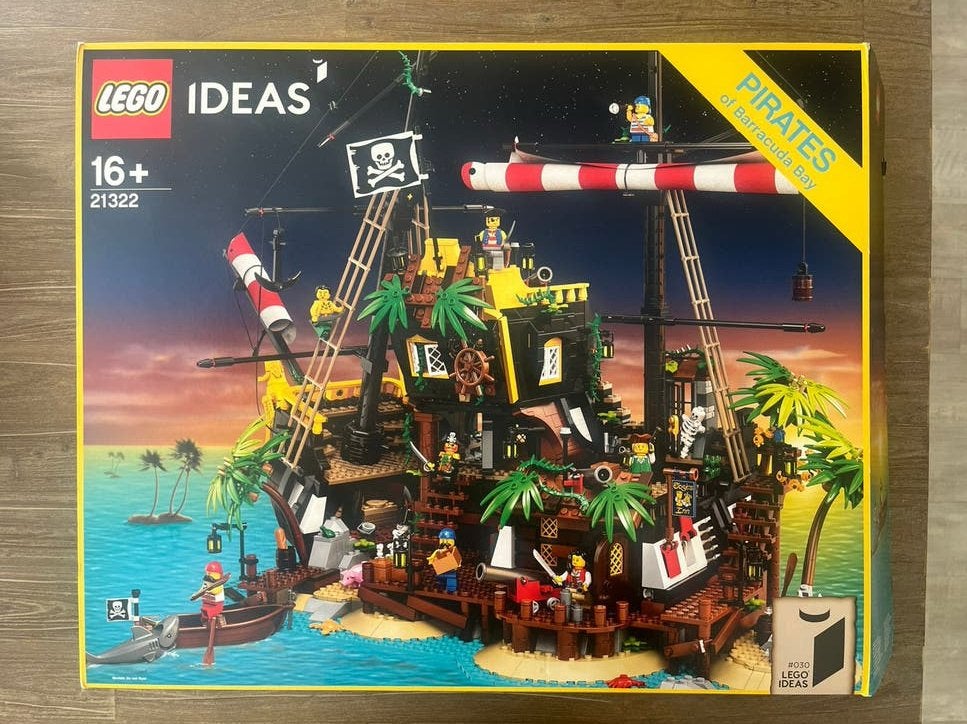 LEGO - Pirates of Barracuda Bay-21322, Ophalen of Verzenden, Zo goed als nieuw