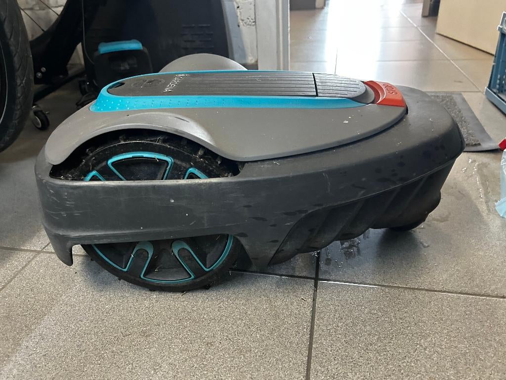 Gardena robotmaaier Smart Sileno City 500 met Garage & accu, Ophalen, Gebruikt, Bestuurbaar via app, Minder dan 20 cm