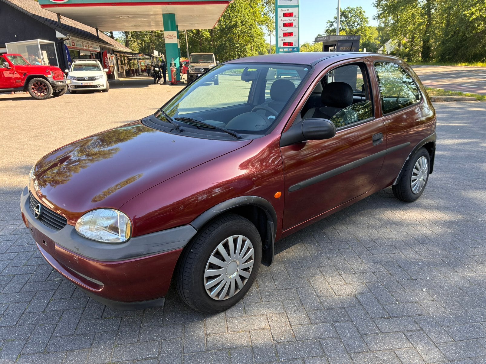 Opel corsa 1.0i is blanco gekeurd voor verkoop !, Auto's, Voorwielaandrijving, Stof, Bruin, Bedrijf