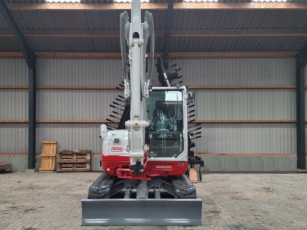 Takeuchi TB260, minigraver, minikraan, BJ2026, Nieuw!, Tuin en Terras, Ophalen, Nieuw