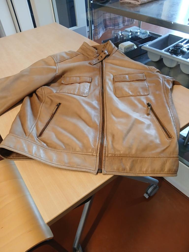 Veste pour femme, Marque mise au vert,, Enlèvement, Beige