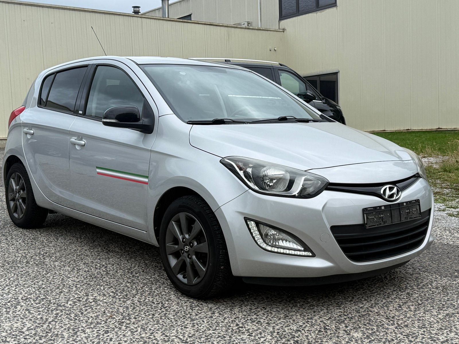 Hyundai I20 1.2i 5portes 2015 Airco, Achat, Entreprise, Boîte manuelle, Noir