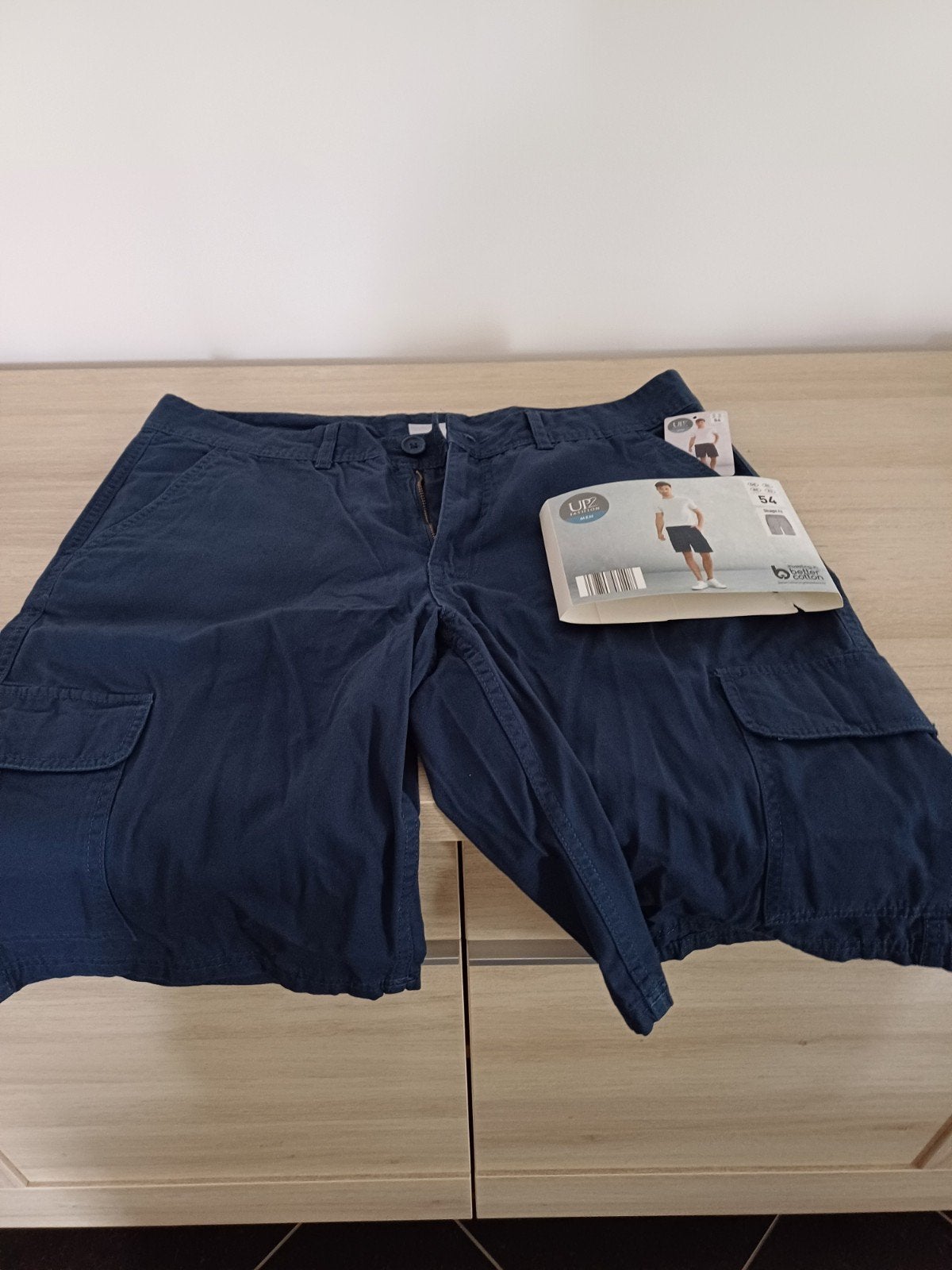 splinternieuwe herenshort maat 54, Enlèvement, Taille 52/54 (L)