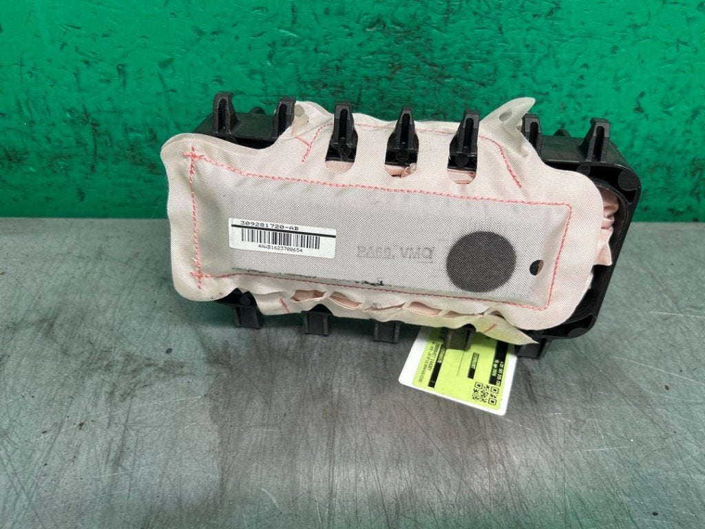 AIRBAG PASSAGIER Trafic Passenger (1JL / 2JL / 3JL / 4JL), Auto-onderdelen, Gebruikt, Renault, Peter-Huppertz-Straße 5
51063  Köln, DE
