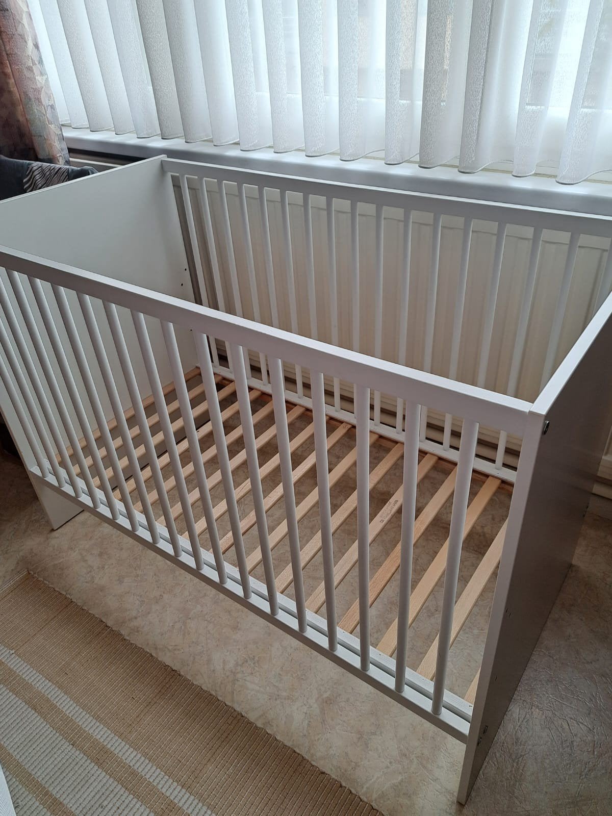 Kinderbedje met matras, Ophalen, Zo goed als nieuw, Matras