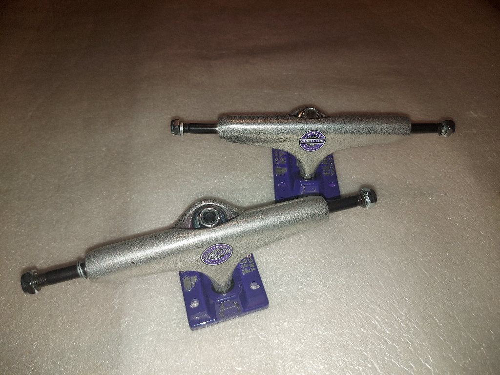 Axe de Skate - Film Daclin Curb Club - Silver Purple, Enlèvement ou Envoi, Neuf, Skateboard