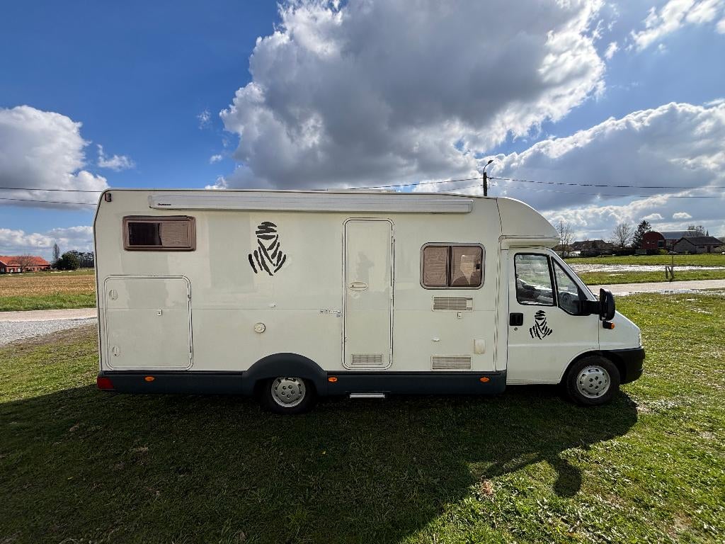 Belle Fiat Ducato 2.3JTD avec seulement 56 000 km, 4 pers., Caravanes & Camping, Camping-cars, Particulier, jusqu'à 4, Semi-intégral