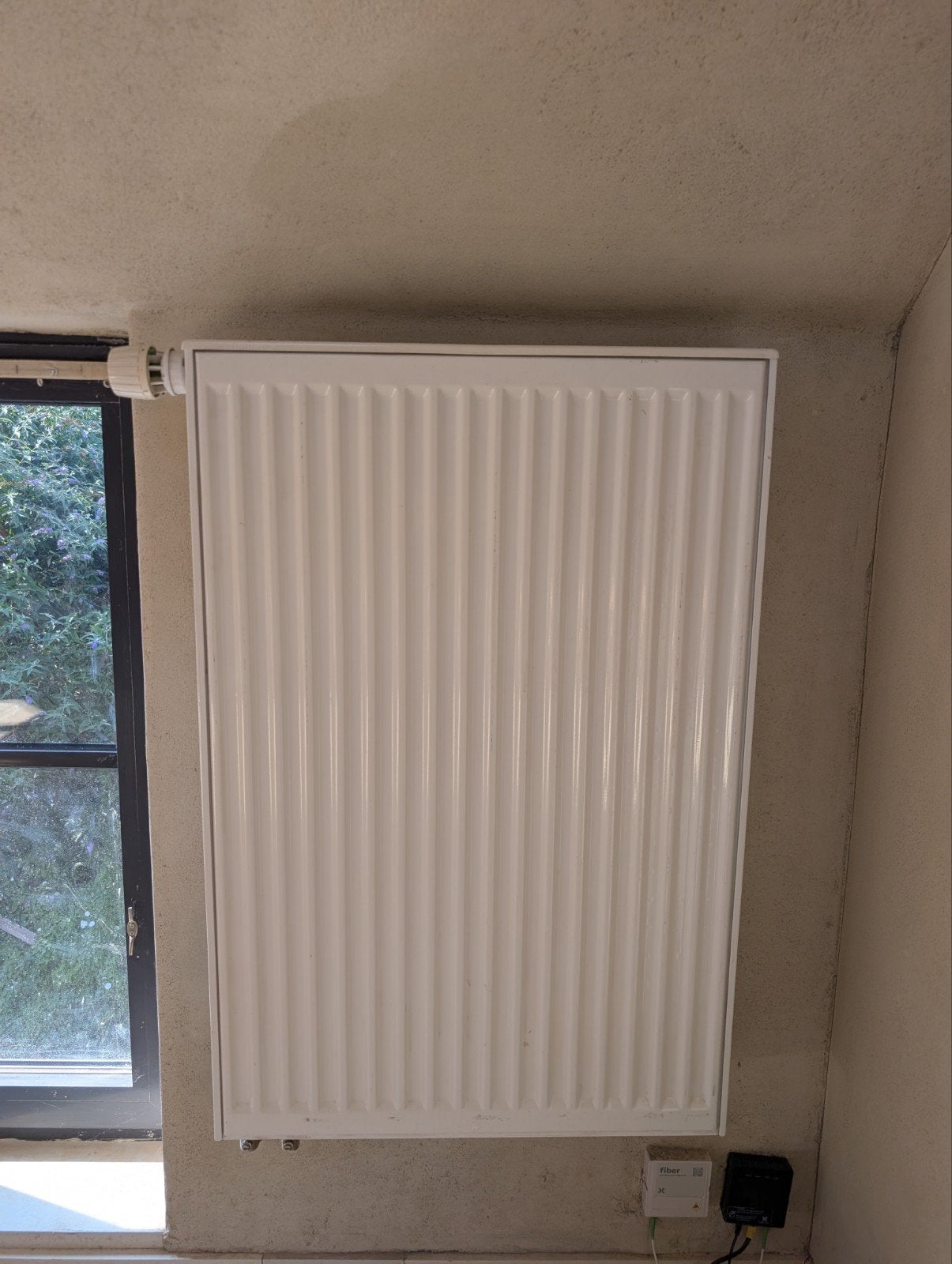 radiateur + bouton de thermostat Buderus (2 pièces), Enlèvement, Utilisé, 80 cm ou plus, Radiateur