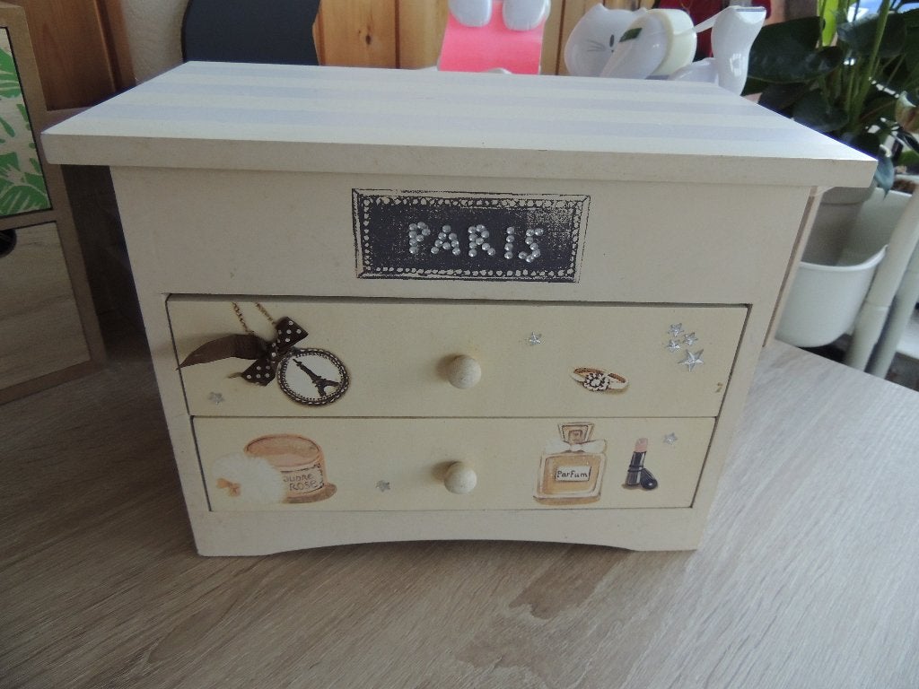 Boîte à bijoux au motifs Paris - Maison du monde, Enlèvement