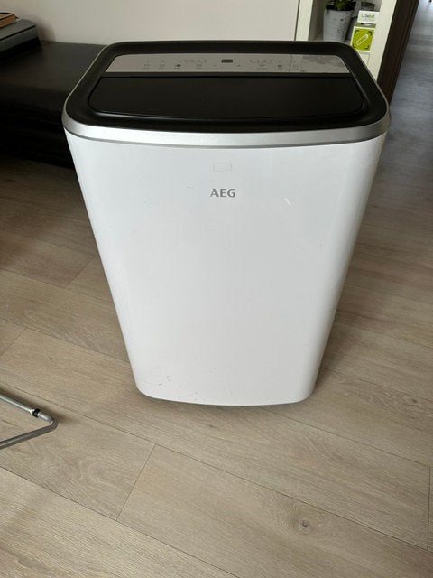 Climatiseur AEG AXP35U538CW de 07/2022, Elektronische apparatuur, Ophalen, Zo goed als nieuw, Ventileren