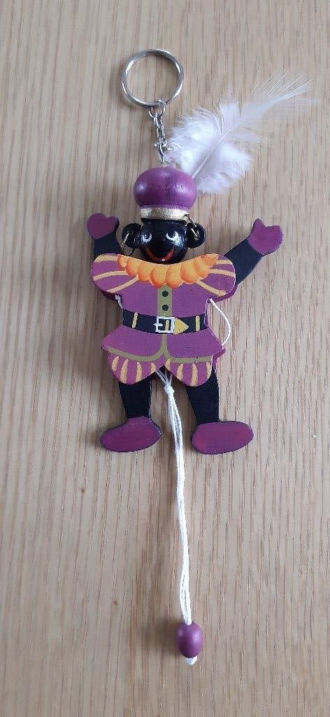 zwarte piet trekpopje aan sleutelhanger = 10cm, Ophalen of Verzenden, Zo goed als nieuw