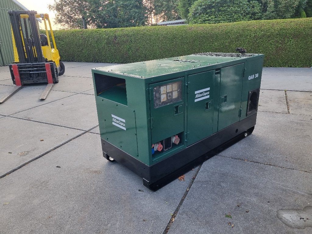 Atlas copco generator  40 en 30 kva, Ophalen, Gebruikt, 30 kVA of meer, Dieselolie