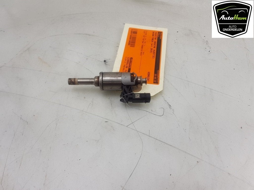 INJECTOR BRANDSTOF Skoda Fabia III (NJ3) (01-2014/06-2021), Robert Bosch AG, Gebruikt, Skoda, Robert-Bosch-Allee 1
74232  Abstatt, DE