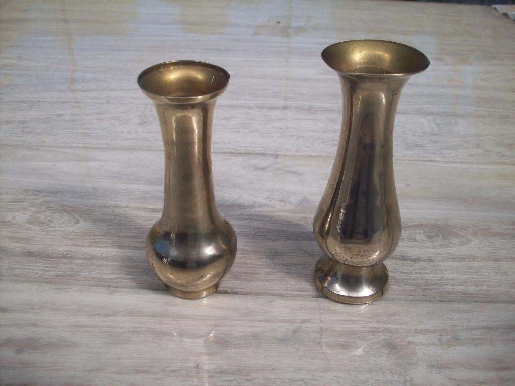 2 massieve geel koper mooie vaasjes, Ophalen of Verzenden, Koper