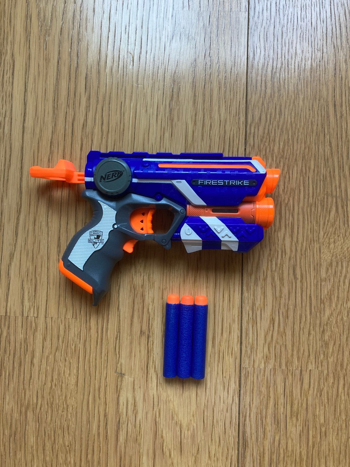 Nerf firestrike met ingebouwde LED richtdoel, Kinderen en Baby's, Ophalen of Verzenden, Zo goed als nieuw