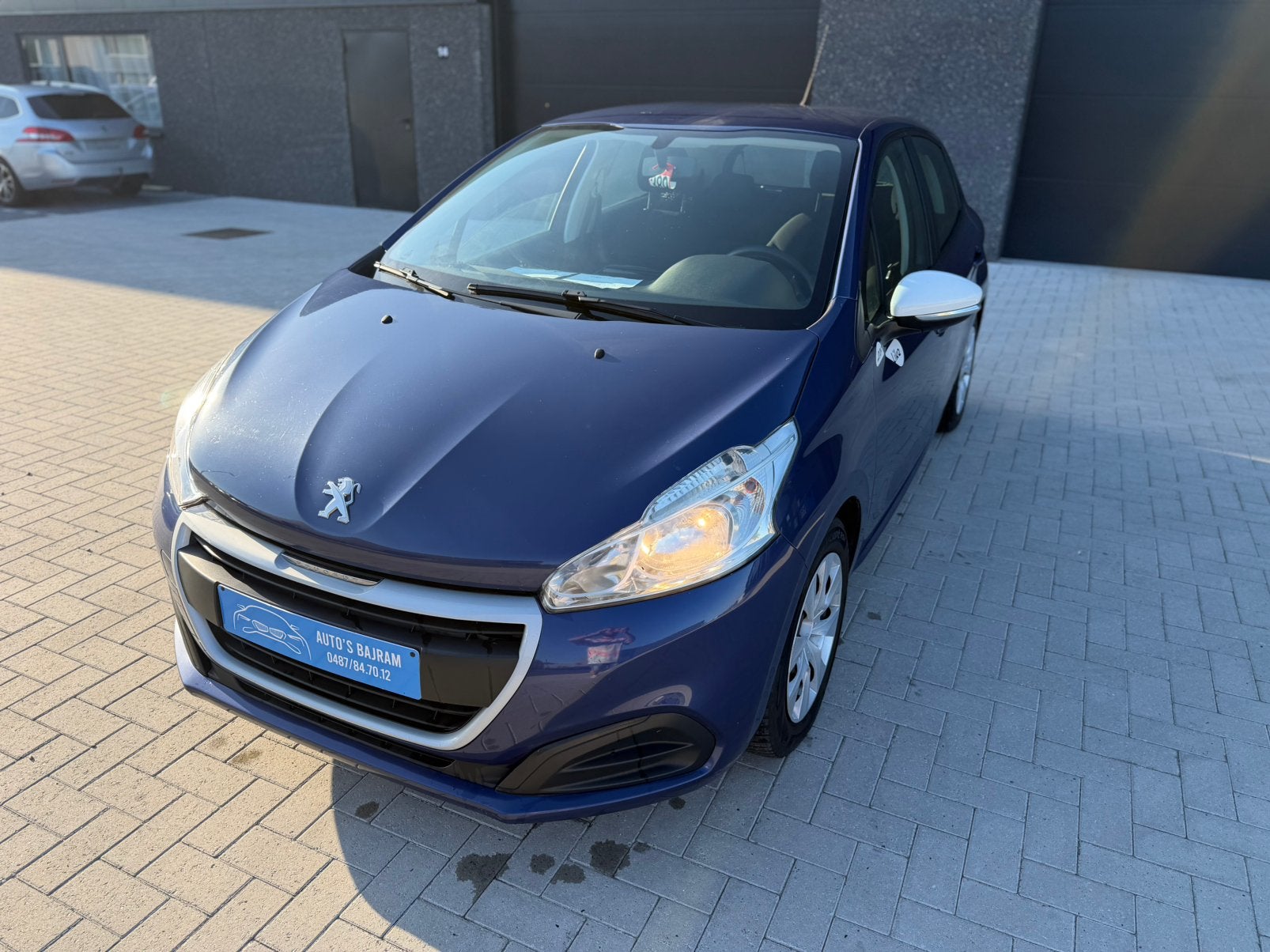 Peugeot 208 1.2 benzine 2017 112.250km heel proper!!, Auto's, Stof, Blauw, Bedrijf, 5 deurs