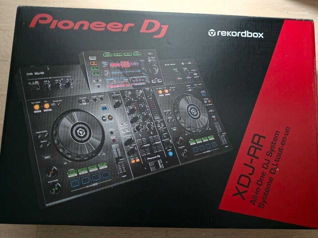 Pioneer XDJ-RR, Diensten en Vakmensen, DJ