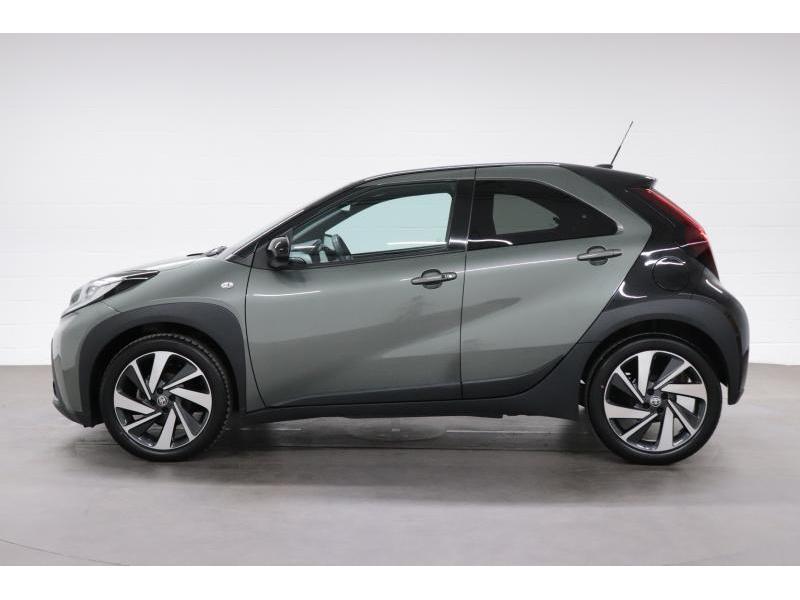 Toyota Aygo X 1.0 X envy Toyota Aygo X  X-Envy 1.0 72ch, Achat, 998 cm³, Euro 6, Noir
