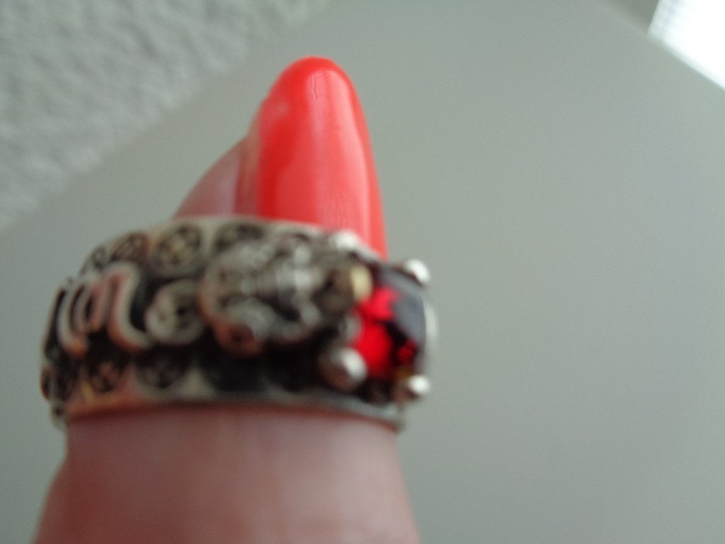 Bague argent Tibétaine avec pierre rouge, Bijoux, Sacs & Beauté, Bagues, Autres couleurs, Femme ou Homme, Comme neuf, Argent