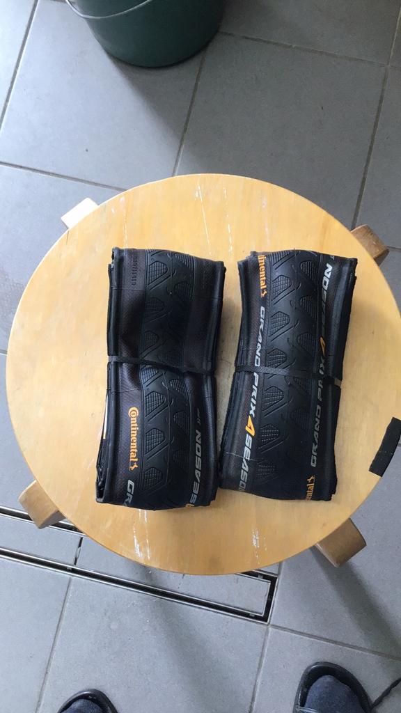 Continental 4 seasons fietsbanden 32mm, Fietsen en Brommers, Fietsonderdelen, Ophalen of Verzenden, Nieuw, Band, Rubber