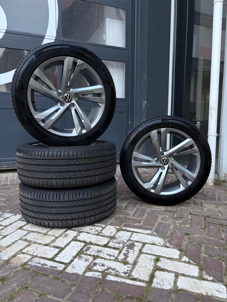 19” Volkswagen Tiguan R-Line “Valencia” velgen NIEUW, Auto-onderdelen, Banden en Velgen, 255 mm, Banden en Velgen, Nieuw, Personenwagen