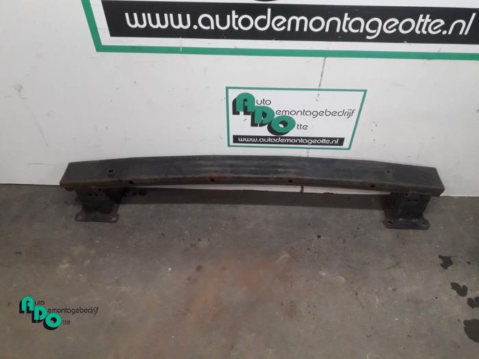 Cadre pare-chocs avant d'un Peugeot 207 (207 06-), -, 3 mois de garantie, Utilisé, -