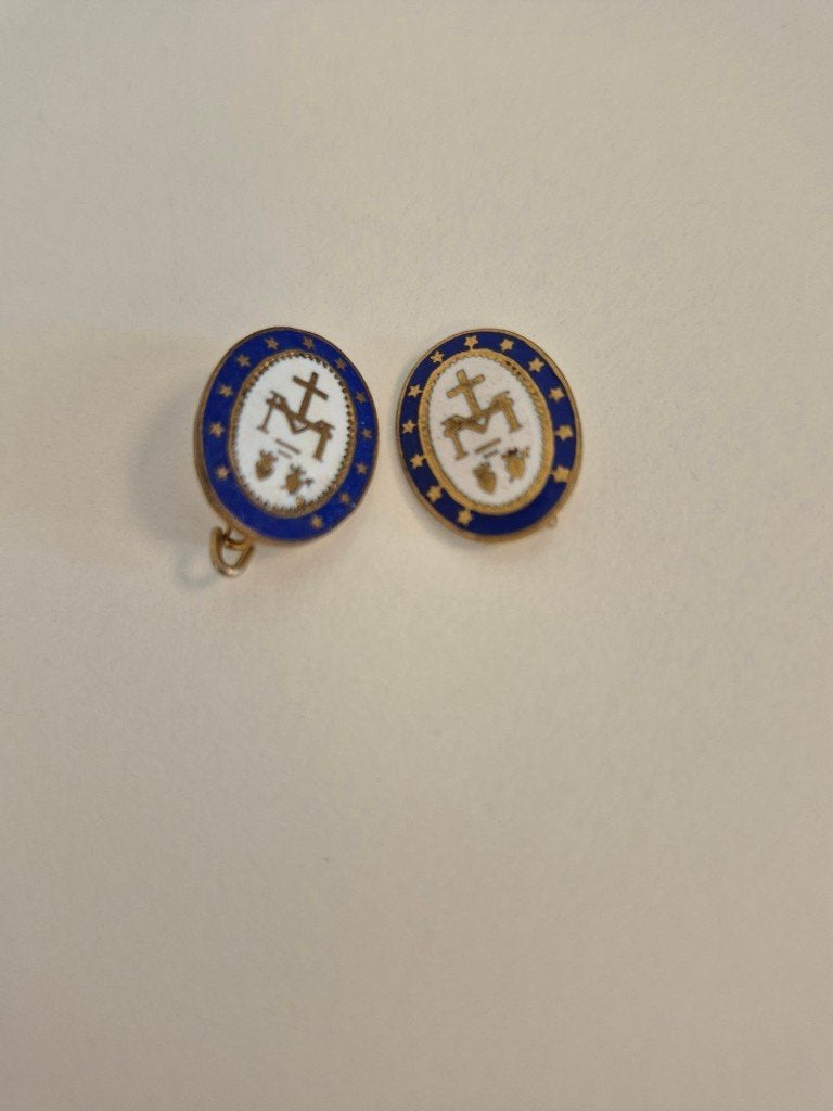 Antieke Franse religieuze speld jaren '20 maison Chobillon, Verzamelen, Speldjes, Pins en Buttons, Ophalen, Gebruikt, Merk, Speldje of Pin