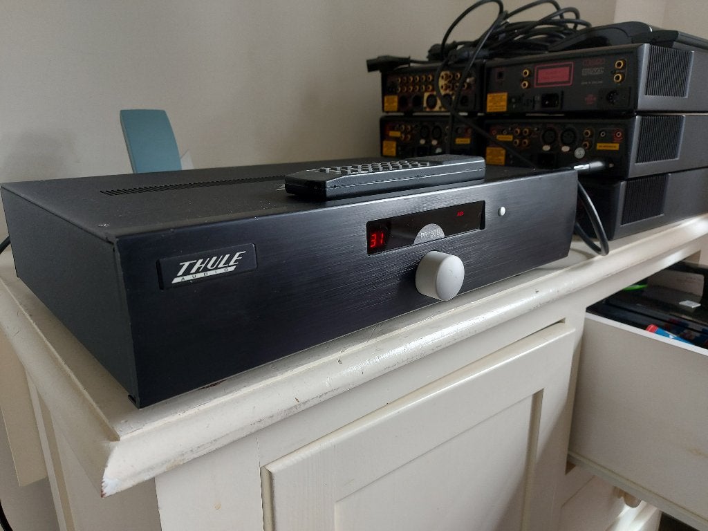 Thule PR150B voorversterker, Audio, Tv en Foto, Versterkers en Ontvangers, Ophalen of Verzenden, Gebruikt, Stereo