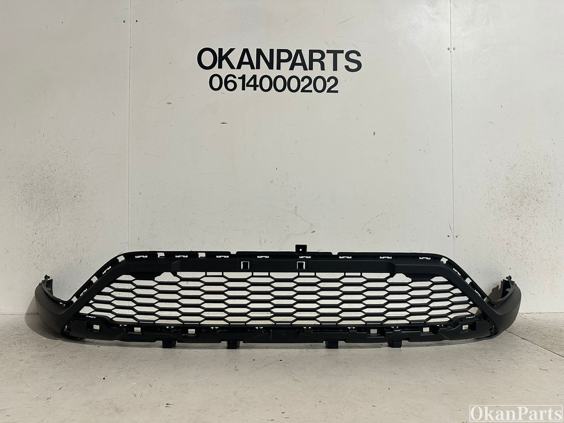 Dacia Sandero III Stepway voor bumperspoiler 620267459R, Auto-onderdelen, Info@fabrikant.eu, Fabrikant BV, Gebruikt, Fabrikantstraat 1
1000 AA  Amsterdam, NL