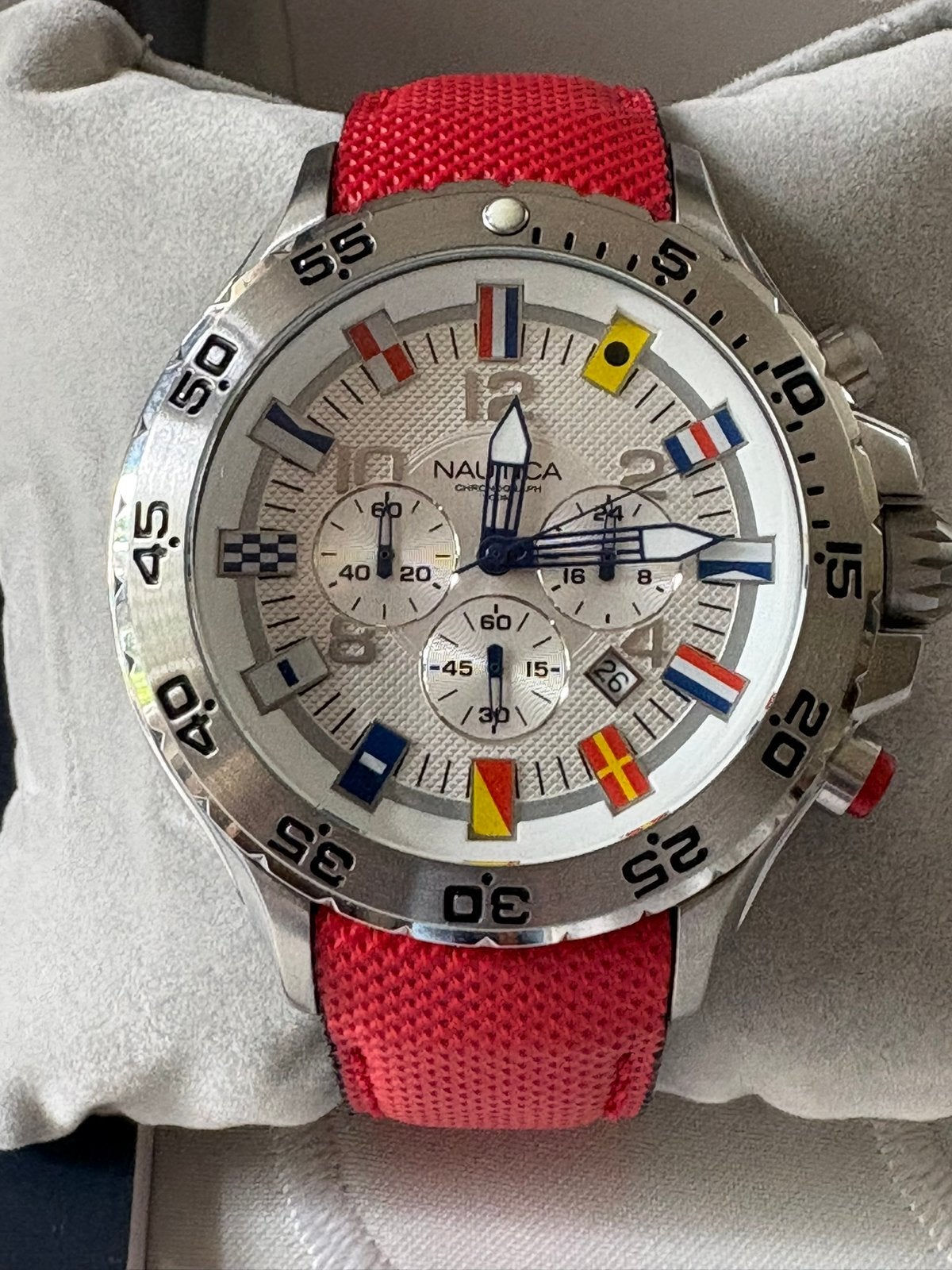 Montre Nautica chrono état neuf avec boîte d’origine, Montre-bracelet, Autres marques, Enlèvement ou Envoi, Cuir