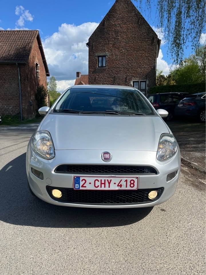 Fiat Punto 1.2i Euro 6  2016"LEZ 2035", Auto's, Voorwielaandrijving, Stof, 5 deurs, Particulier