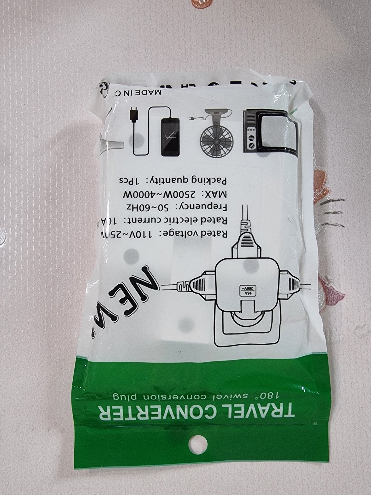 Adaptateur de voyage rotatif à 180 4000 W avec 2 ports USB, Enlèvement ou Envoi, GRANARCO LTD, Panayiotis@gran-arco.com, Anexartisias 187, SOHO Central, Limassol 3040, Cyprus