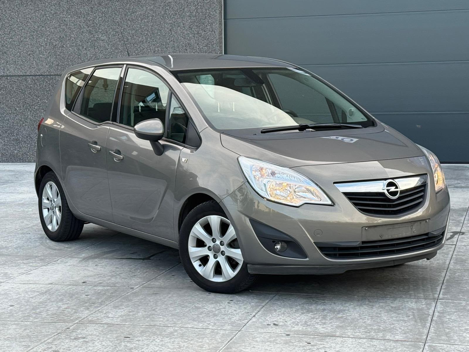 Opel Meriva 1.4 Benzine KM : 165.000, Auto's, Opel, Euro 5, Particulier, Meriva, Te koop
