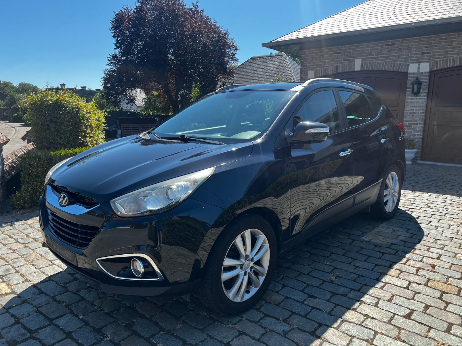 Hyundai IX35 2.0 CRDI en cuir noir manuelle 6 vitesses 4x4, Autos, Cuir, Euro 5, Boîte manuelle, Entretenue par le concessionnaire