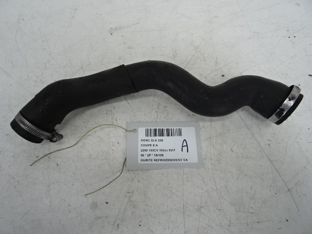 DURITE EAU Mercedes-Benz SLK (R170) (01-1996/04-2004), Mercedes-Benz, Mevr. I. Hauben, Utilisé, Rue de l'Espoir 34 34
4030  GRIVEGNÉE, BE