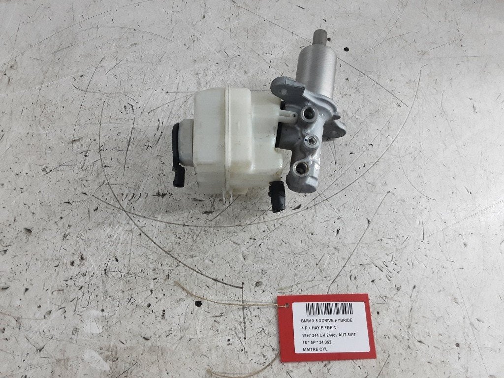 MAITRE CYLINDRE DE FREIN BMW X5 (F15) (32669937), Autos : Pièces & Accessoires, Mevr. I. Hauben, Utilisé, BMW, Rue de l'Espoir 34 34
4030  GRIVEGNÉE, BE