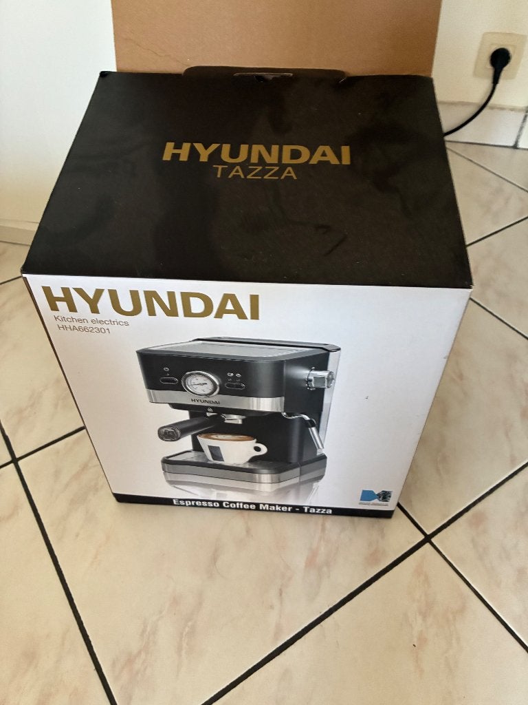 Machine a cafe Hyundai boite origine, Elektronische apparatuur, Ophalen of Verzenden, Nieuw, Overige merken, Capsulehouder