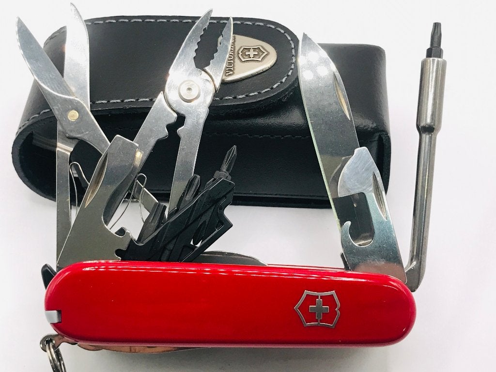 Victorinox CyberTool M Tool 34 Functions + Leren riem hoes, Ophalen of Verzenden, Nieuw